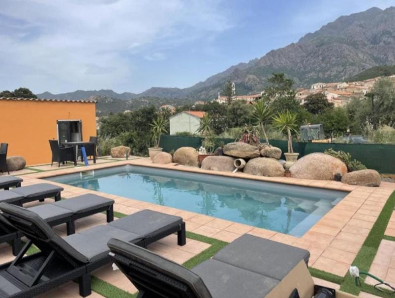 GR20 Dortoirs Calenzana Hostel in Corsica