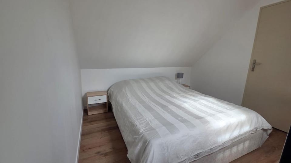 Maison bord de Loire Listing B House in Gennes-Val-de-Loire