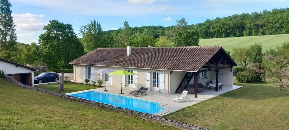 Loriot House in Nouvelle-Aquitaine