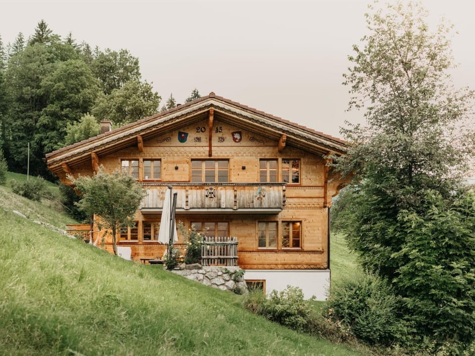 Apartment Giferblick Appartement-Fewo- Dusche und Bad- WC 6-Bettwohnung by Interhome Apartment in Saanen