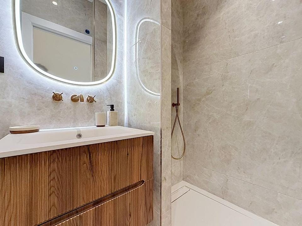 Luxueux 3 pièces face au Palais des Festivals Apartment in Cannes