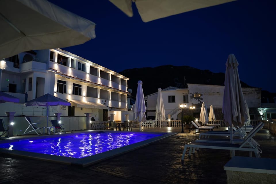 Night, Swimming pool