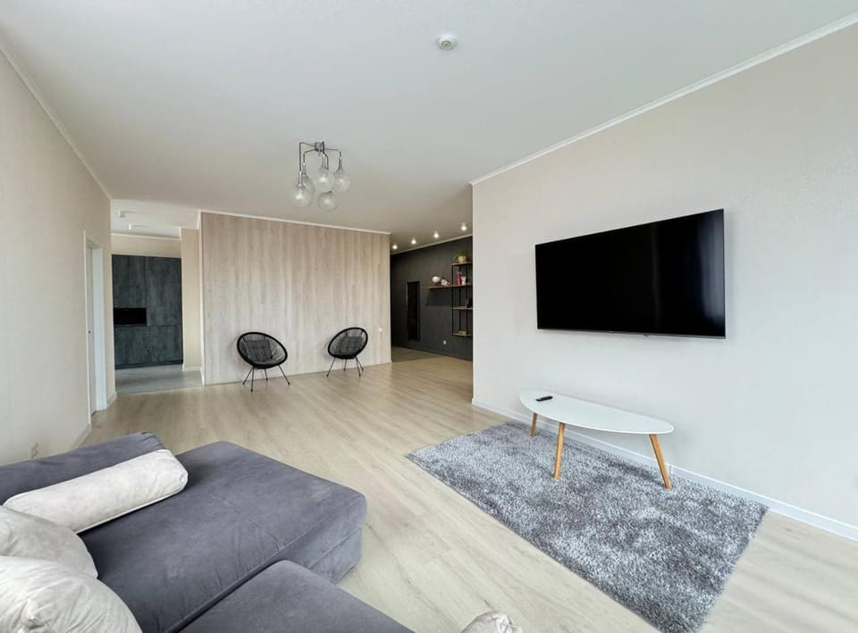 Pedagogichna Amazing Penthouse Apartment in Odessa