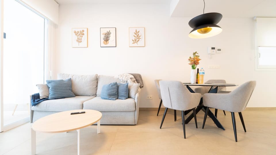 Living room, Seating area, Dining area