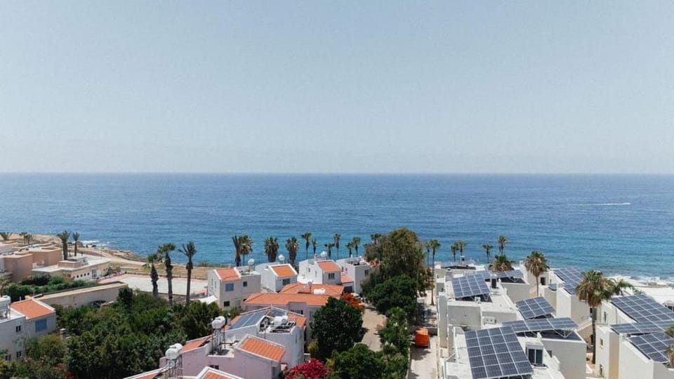 Chlorakas Coastal Home 3 Bed, Steps to the Sea House in Paphos District