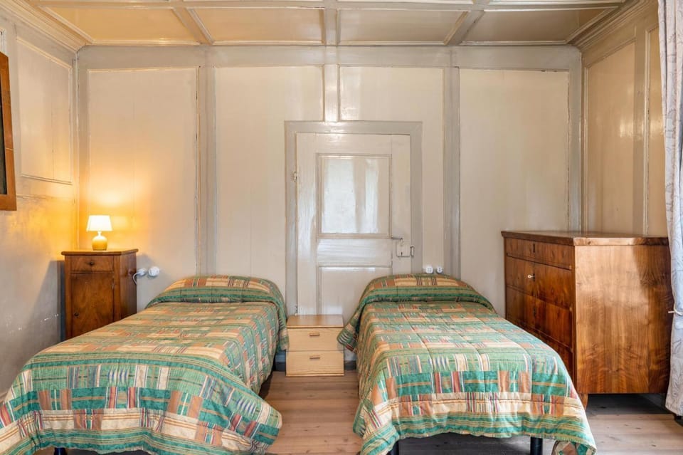 Property building, Living room, Bedroom