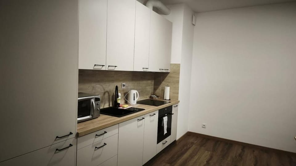 Apartament Ciszewskiego Ursynów-metro Stokłosy Apartment in Warsaw