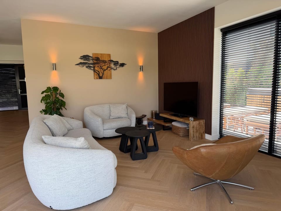 Harderwold Villa - 303 | Hottub House in Biddinghuizen