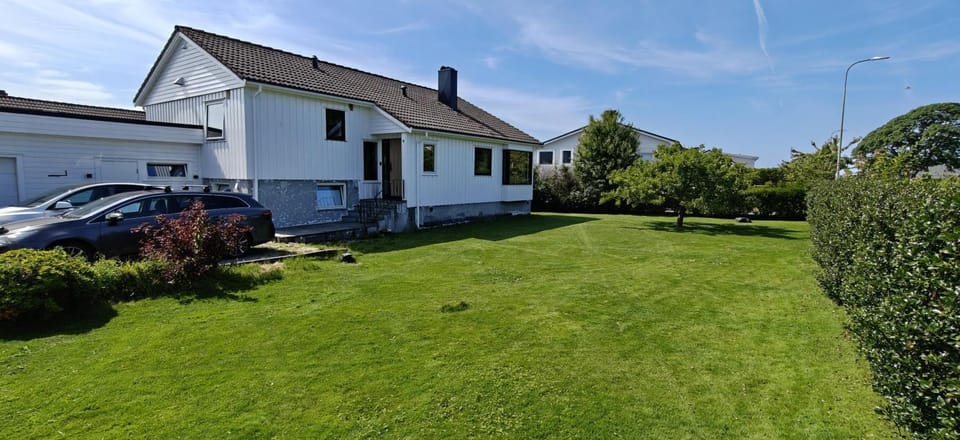 Property building, Garden