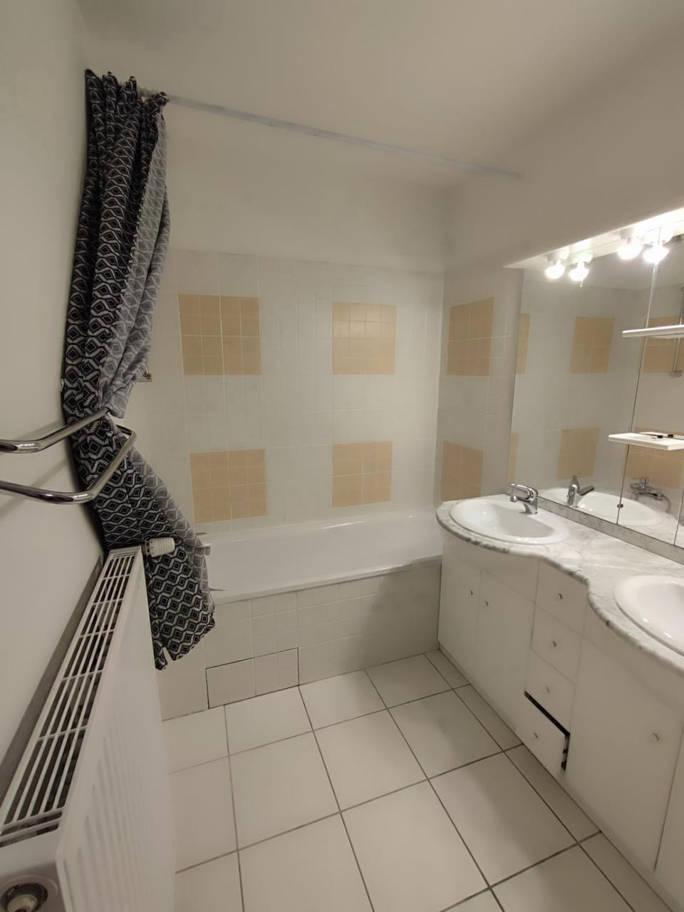 Domaine du Lac, free parking Apartment in Provence-Alpes-Côte d'Azur