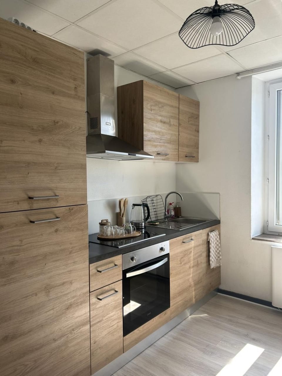 Coffee/tea facilities, pet friendly, stove
