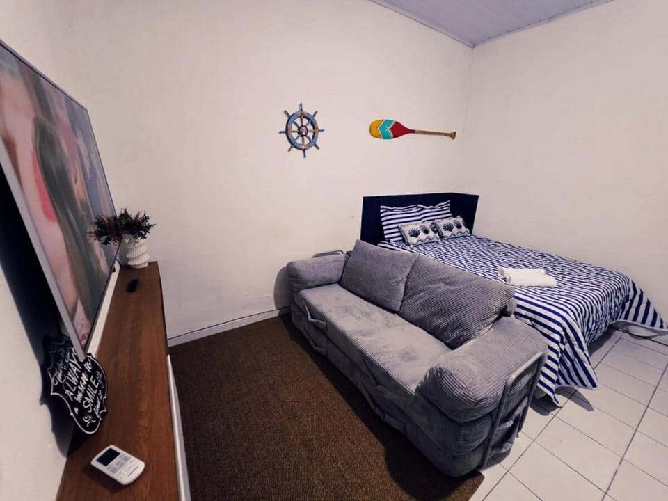 View (from property/room), View (from property/room), Photo of the whole room