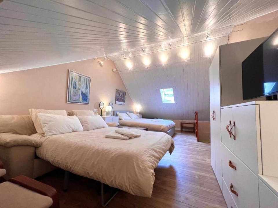 Rocca dell'Abisso Suite Comfort Relax Ski in-Ski out-Limone Piemonte Apartment in Liguria