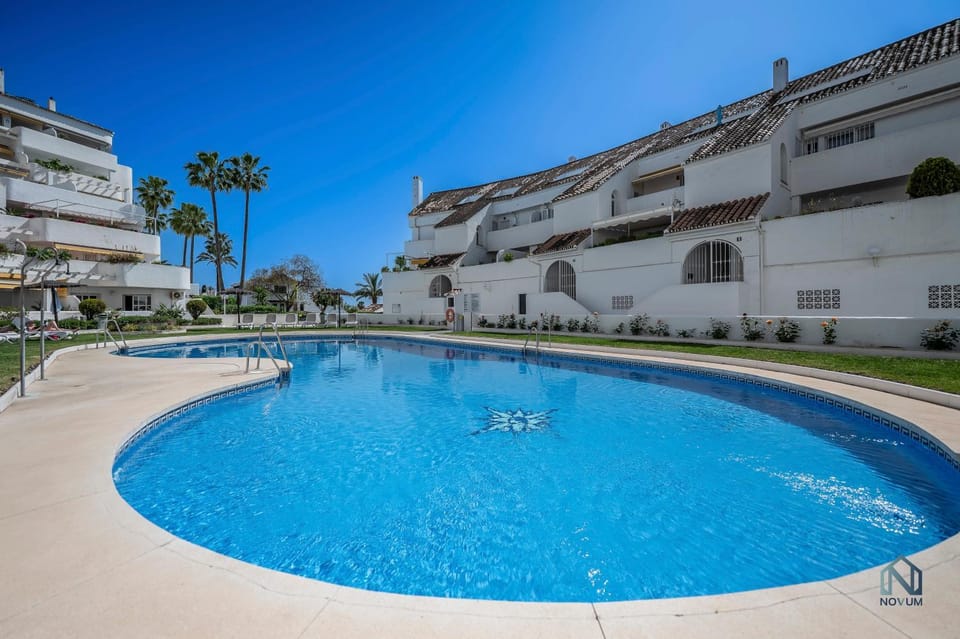 Luxury 2BR Apartment near Puerto Banús w Sea Views Apartment in Marbella