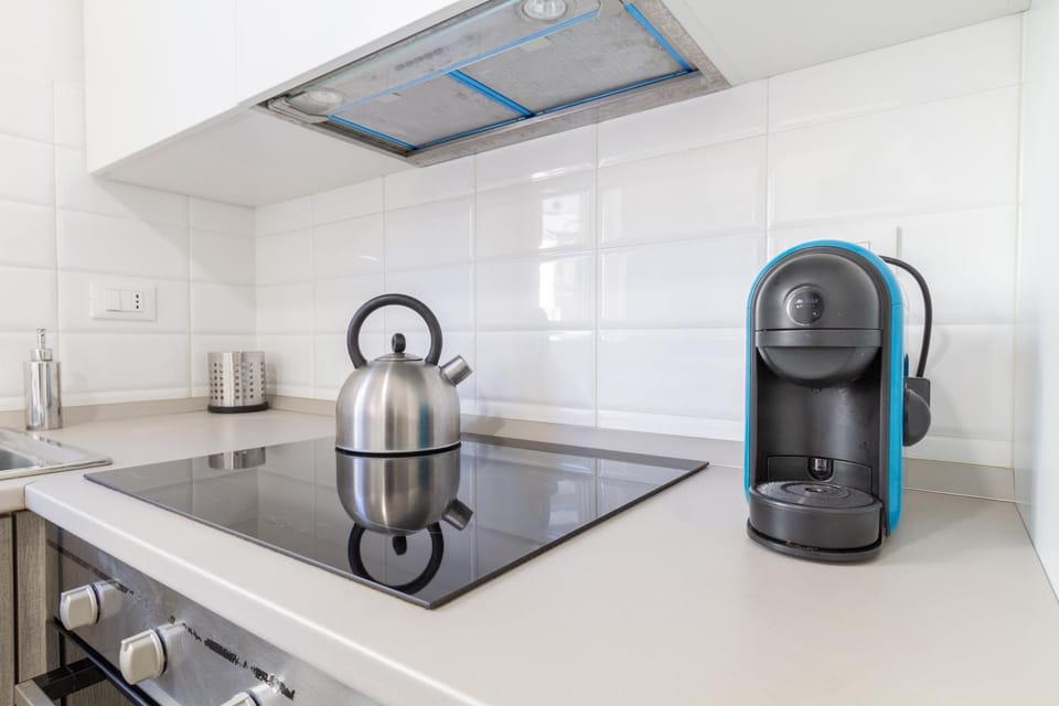 Coffee/tea facilities, Kitchen or kitchenette, dishwasher, minibar, pet friendly, stove