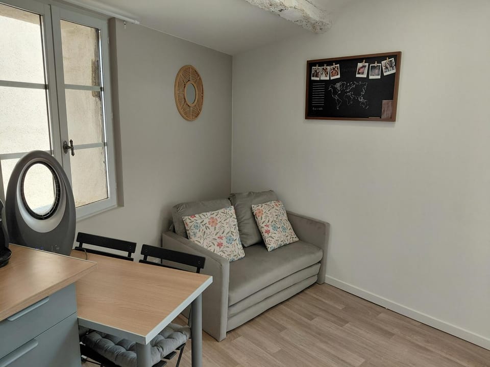 Studio le 174 Apartment in Mazan