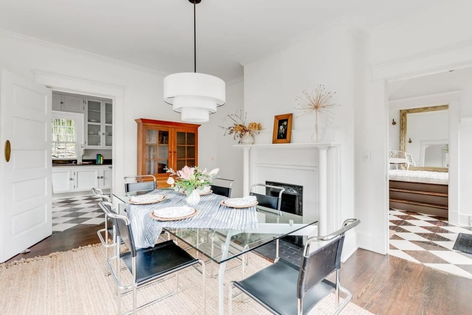 Perfect UVA Location Historic Boone-White House House in Charlottesville