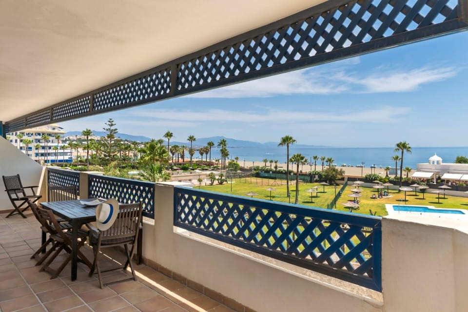 Balcony/Terrace, Garden view, Sea view