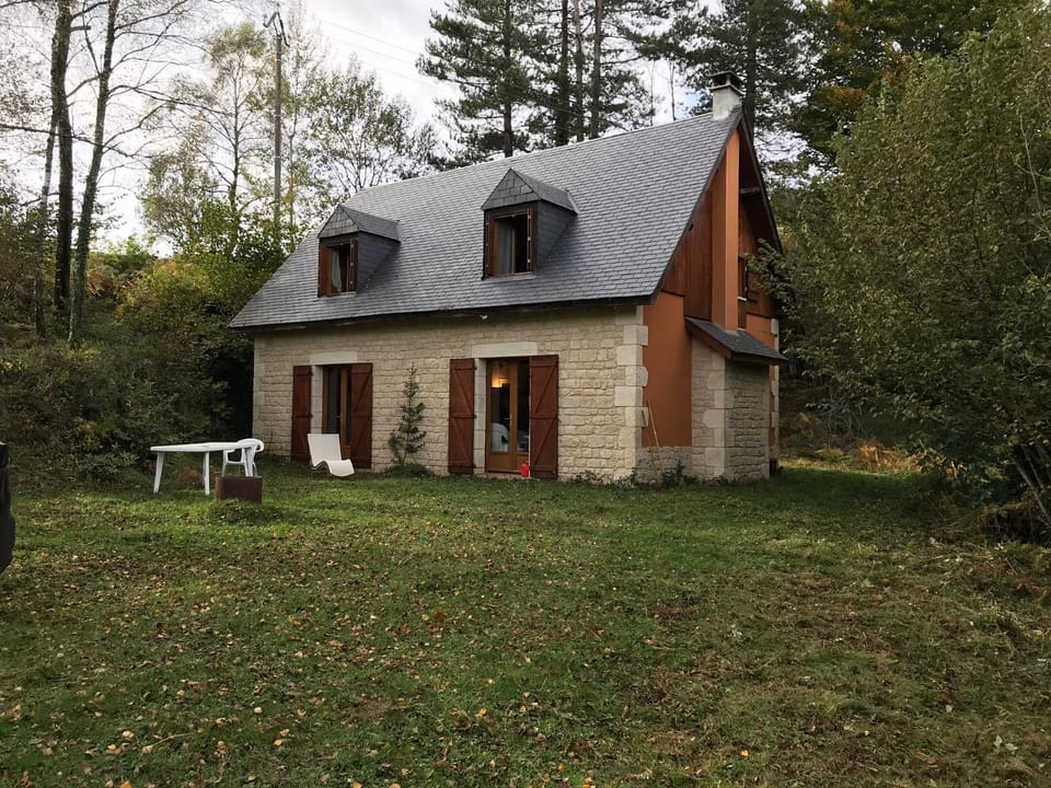 LA Grange du Bonheur Chalet in Occitanie