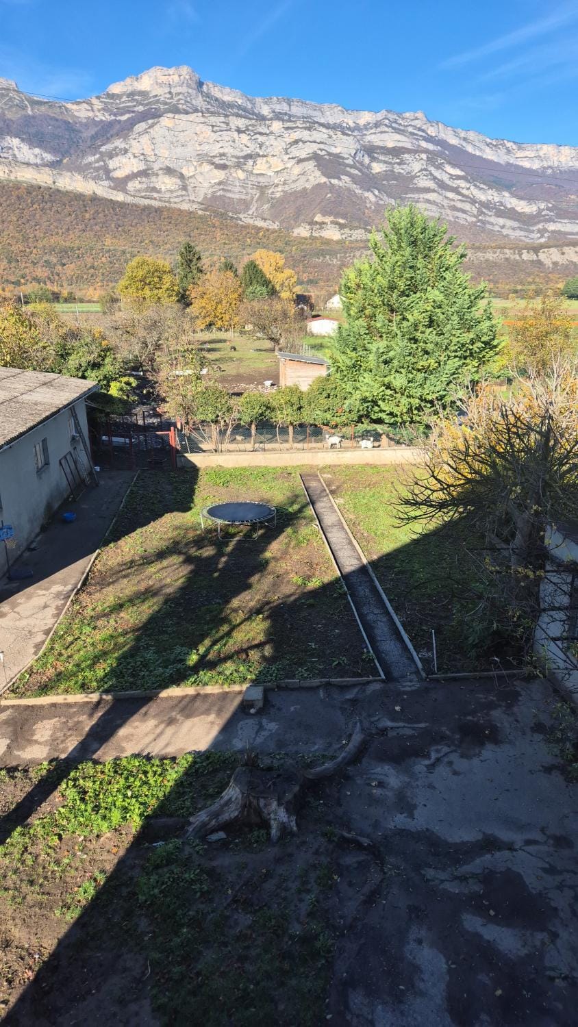 Garden, Garden view, Mountain view