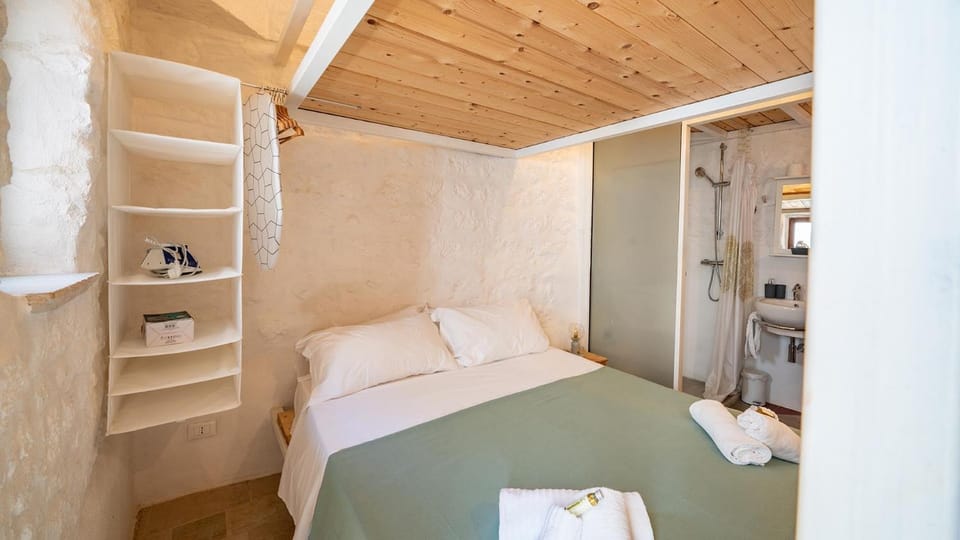 Rentbeat Collection 1 Ostuni Historic Center Apartment in Ostuni
