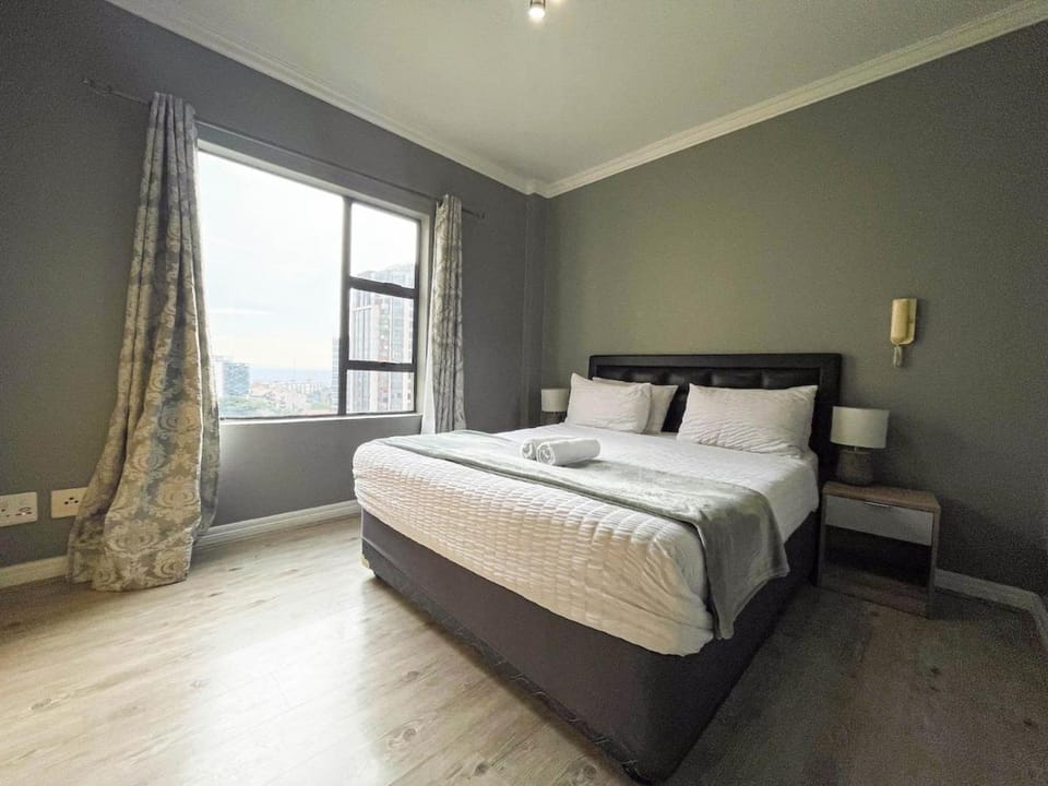 Westpoint High Rise Apartment in Sandton