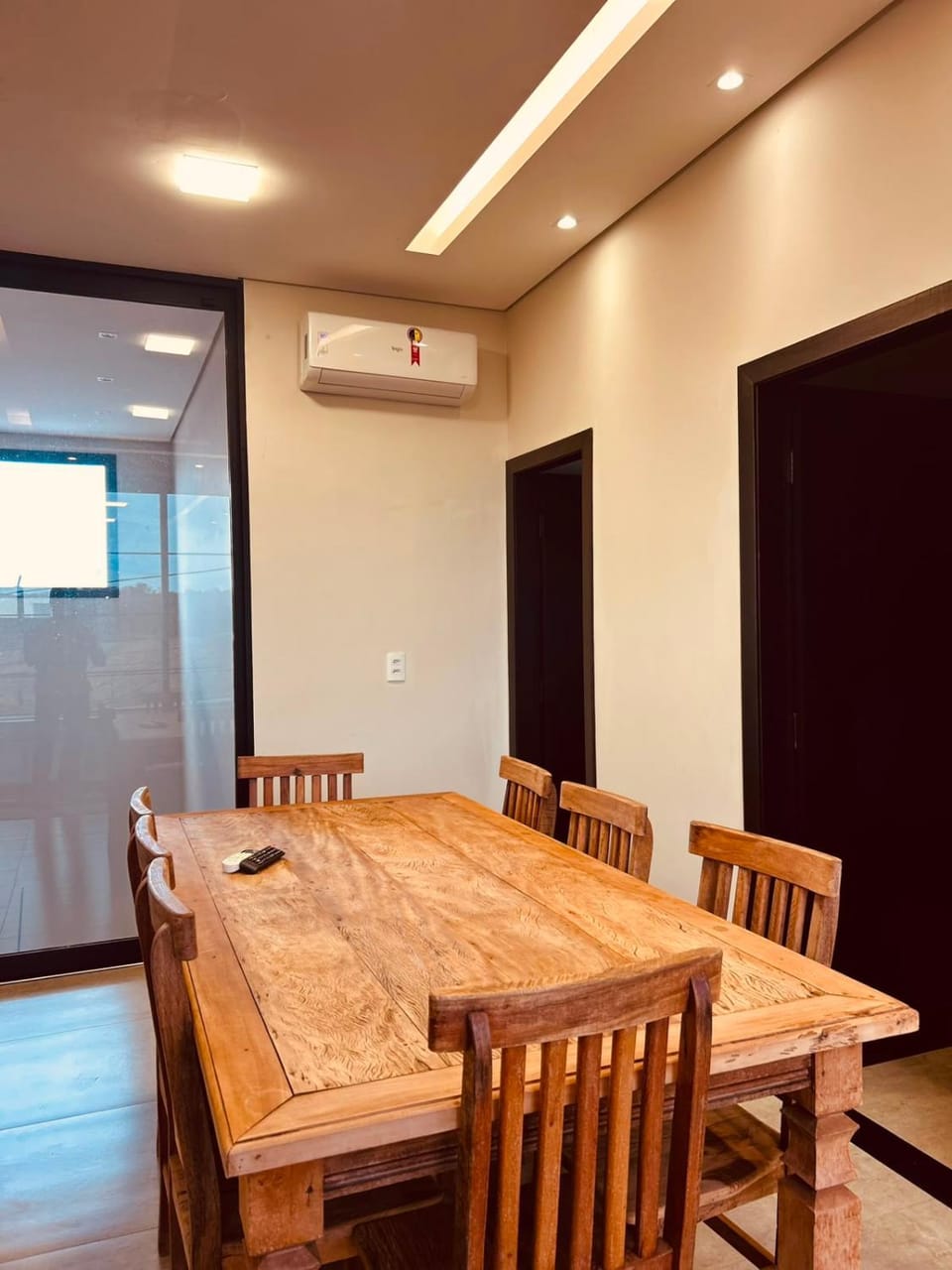 Flat com Ar Condicionado e Wi-Fi, Ambiente Familiar Ideal para Casais e Trabalho Apartment in State of Mato Grosso do Sul, Brazil