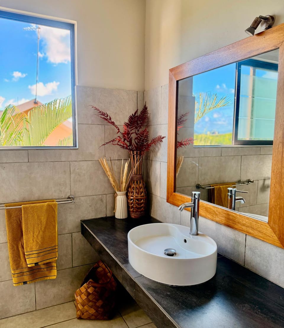 Bathroom, towels