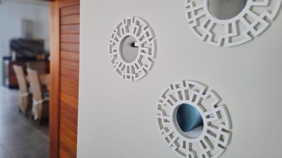 Decorative detail