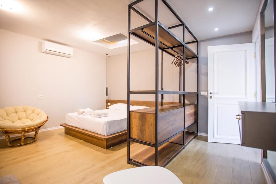 Bed, Photo of the whole room, Bedroom, towels, air conditioner