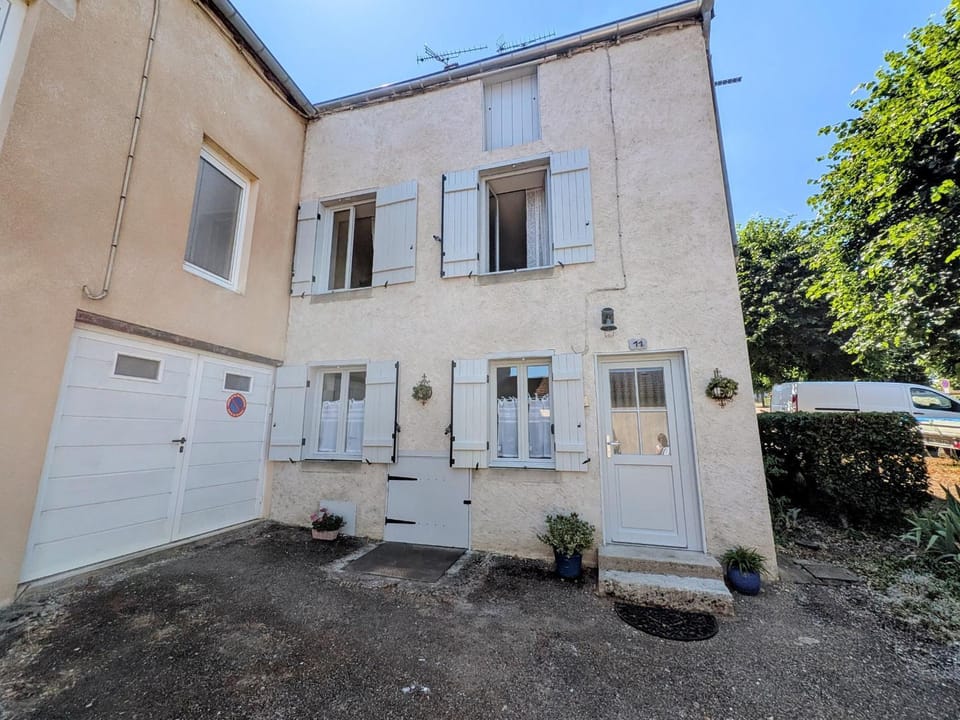 Gîte tout confort au cœur de Champlitte - 6 pers. - FR-1-583-522 House in Bourgogne-Franche-Comté