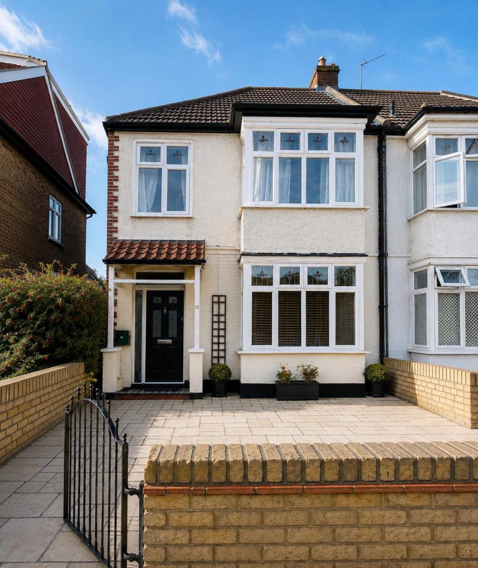 Tiny house in garden London House in London Borough of Lewisham
