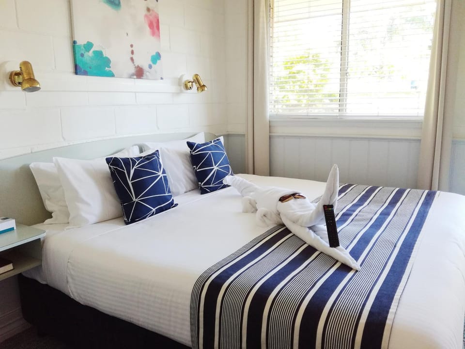 Bed, Decorative detail