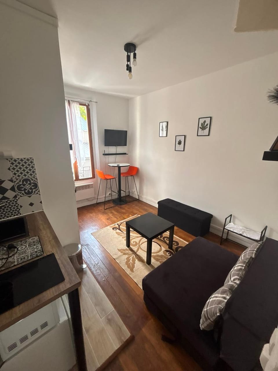 Studio 1 Apartment in Île-de-France
