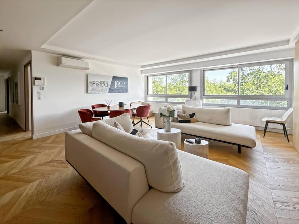 Sublime 3 chambres- proche Centre Apartment in Caluire-et-Cuire