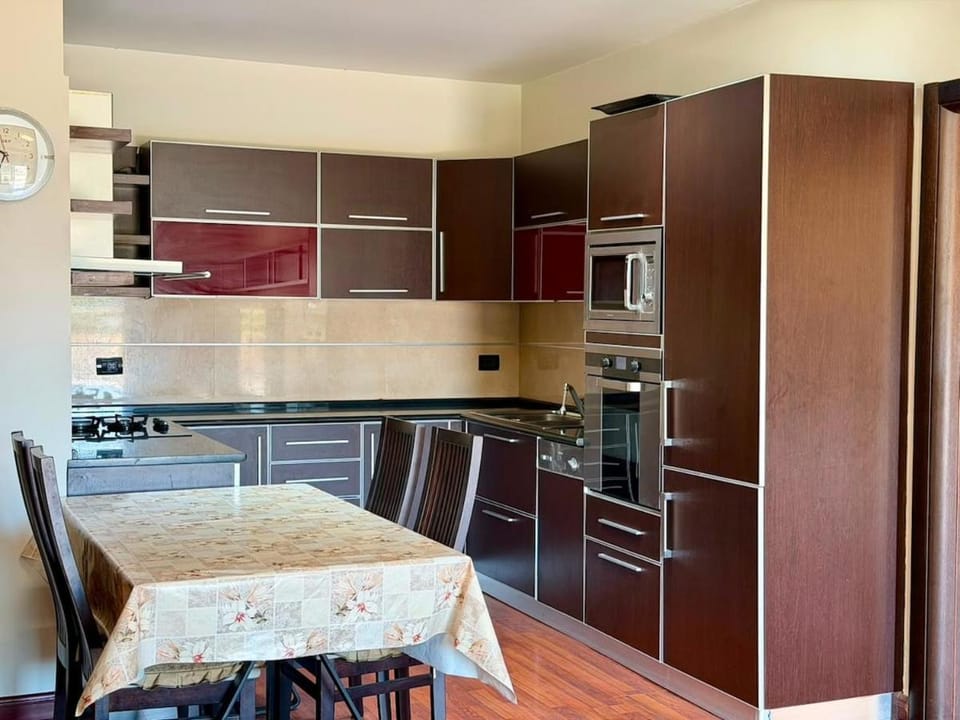 City Center Escape Penthouse Apartment in Vlorë