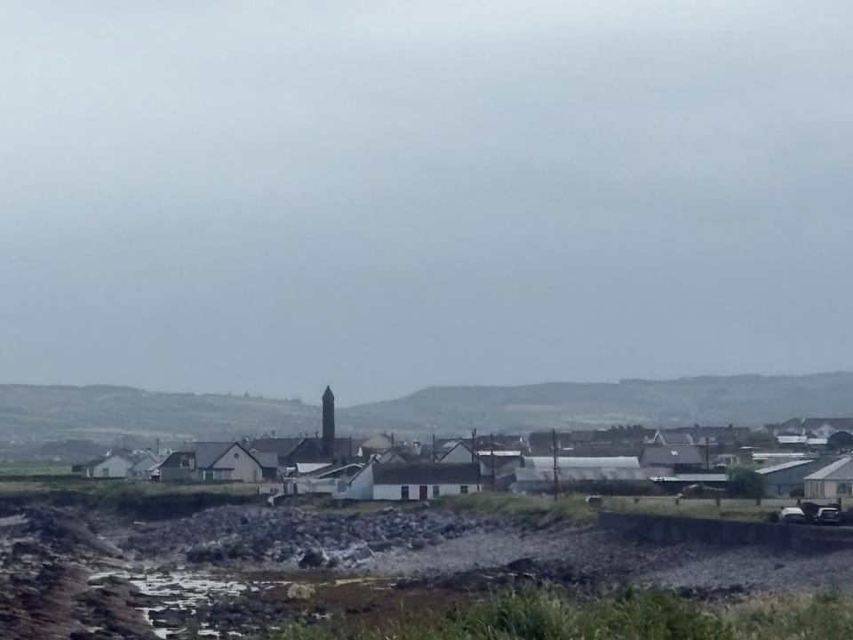Lar Na Cluaine Apartment in County Clare