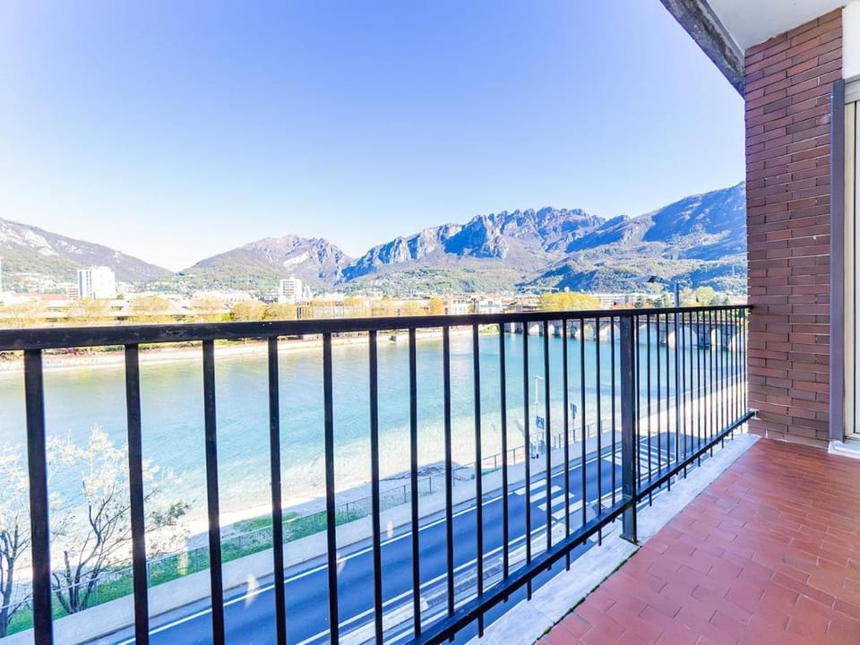 Natural landscape, View (from property/room), Balcony/Terrace, Lake view