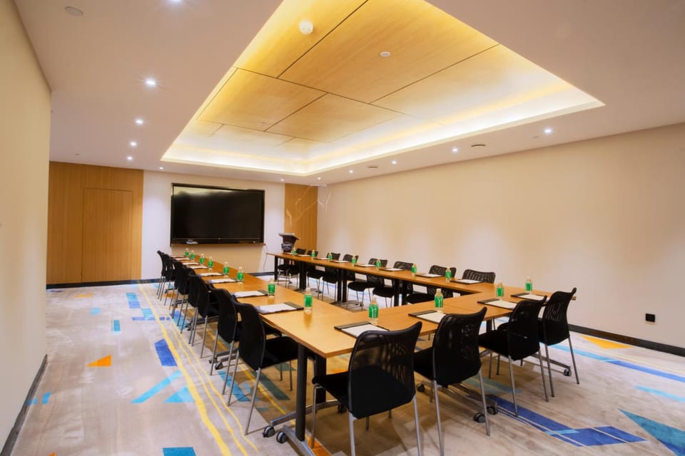 Meeting/conference room