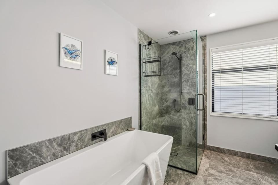 Shower, Bathroom, Bath