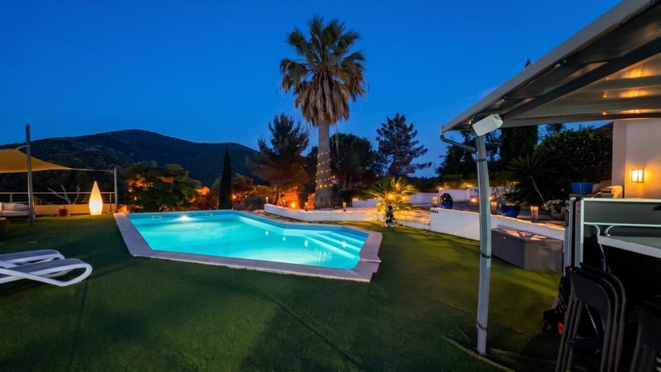 Balcony/Terrace, Swimming pool
