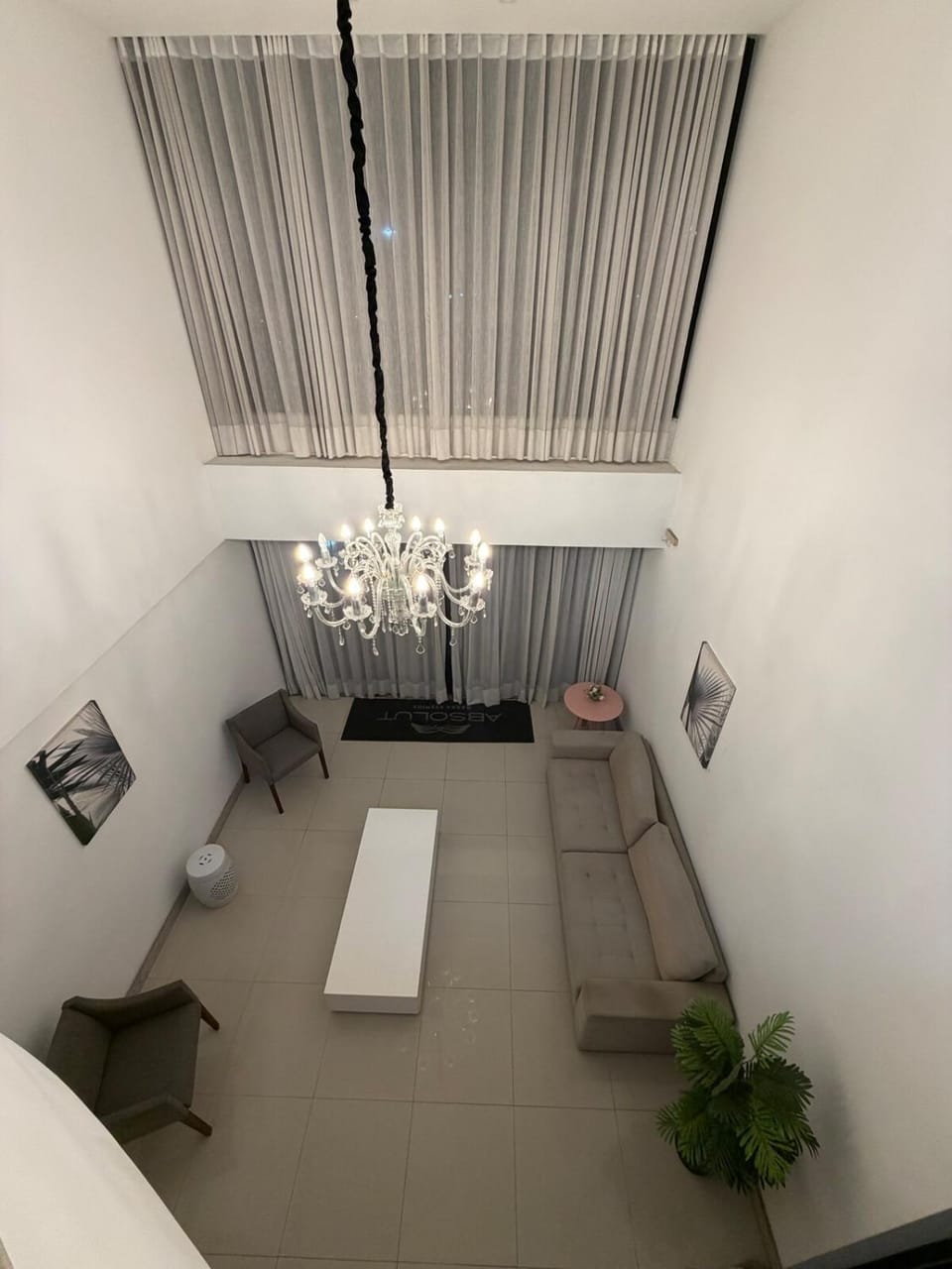 Ocean Breeze 5 Star Suite Apartment in Salvador