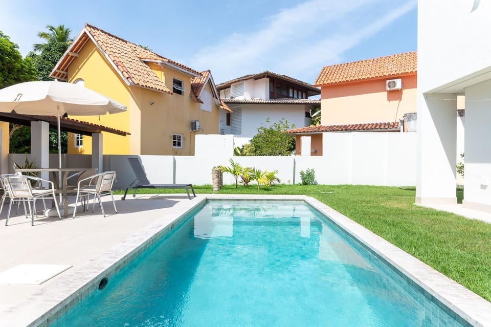 Swimming pool, Swimming pool