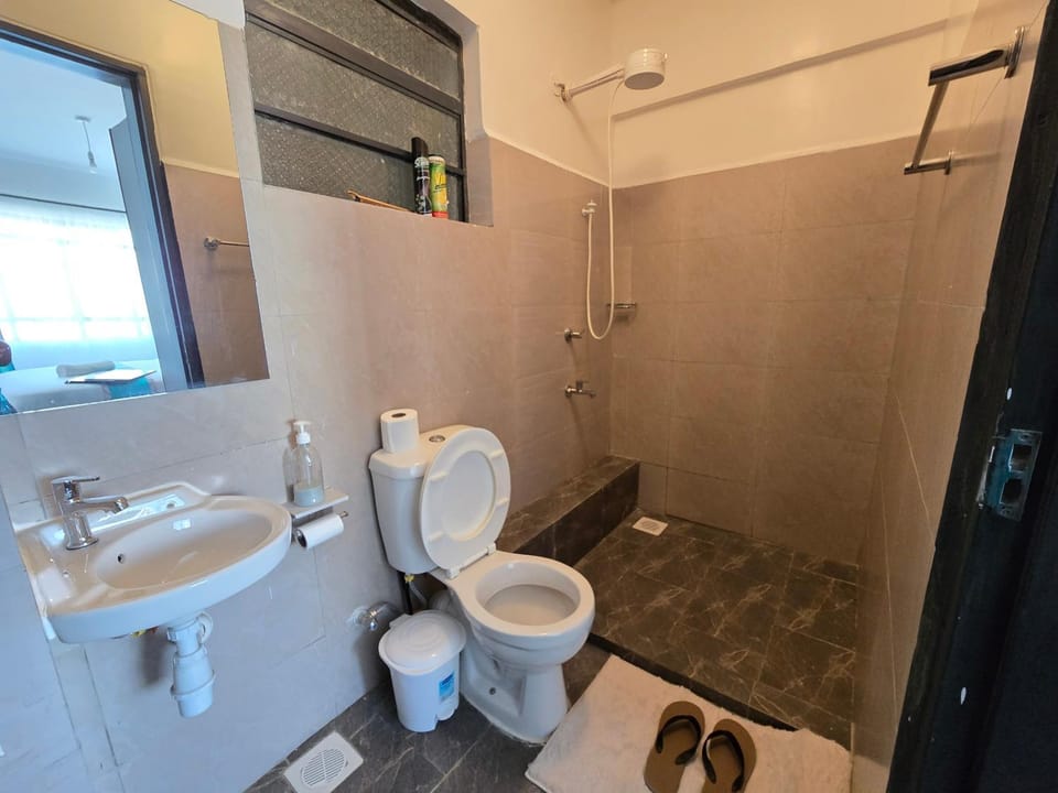 2 Bed All ensuite,lift access, ksm 605 Apartment in Kenya