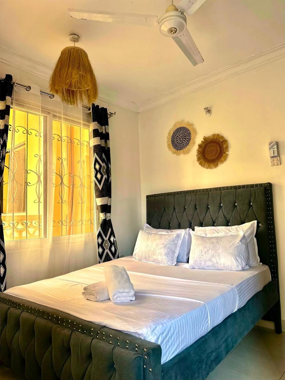 Elegant &Warm Stay perfect for Couples &Solos Apartment in Mombasa