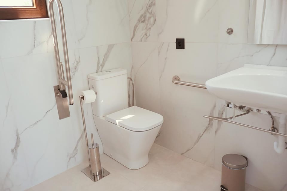 Luxury Cubelles Aparthotel Apartment in Garraf