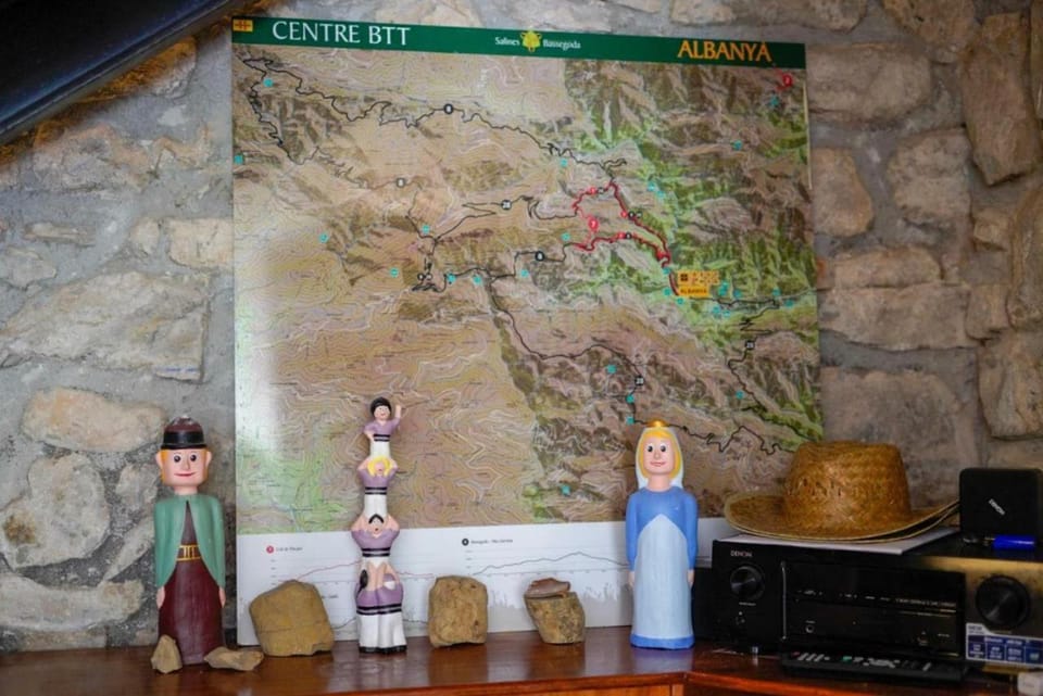 La Rectoria Hostel in Garrotxa