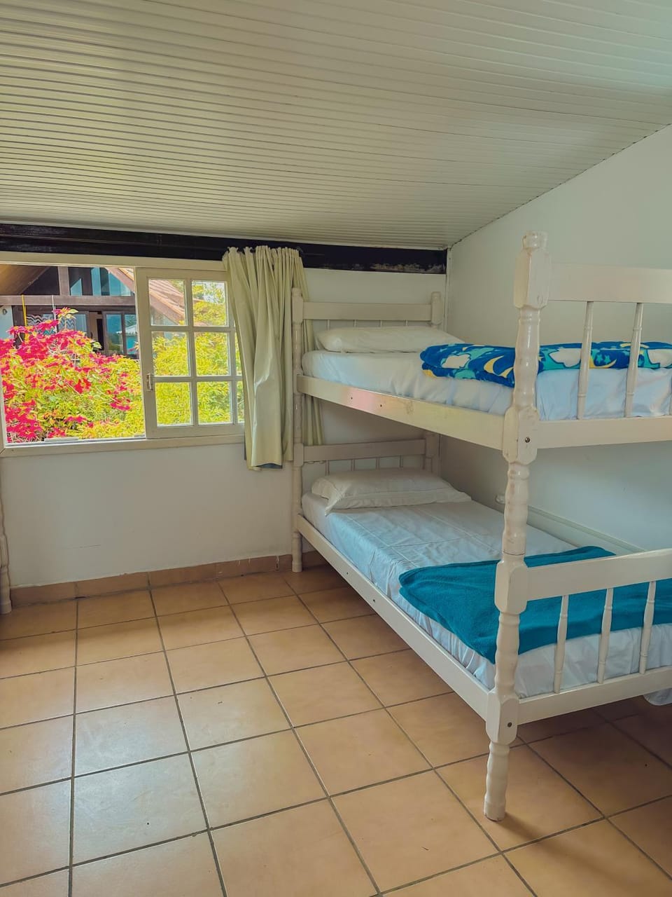 bunk bed