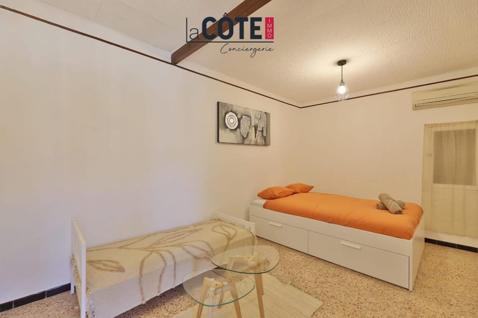 le vauclusien bis - plage du verdon Apartment in Provence-Alpes-Côte d'Azur