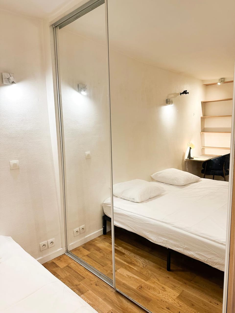 A Comfortable Apartment in Downtown Paris Apartment in Paris